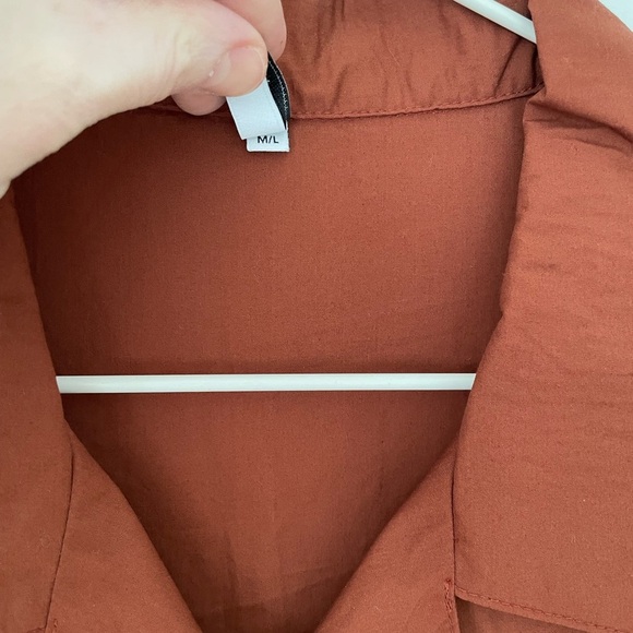 PRIORY Edition Shirt in Light Poplin Chesnut M/L - Picture 3 of 4